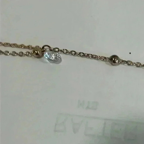 Necklace - Picture 6 of 9